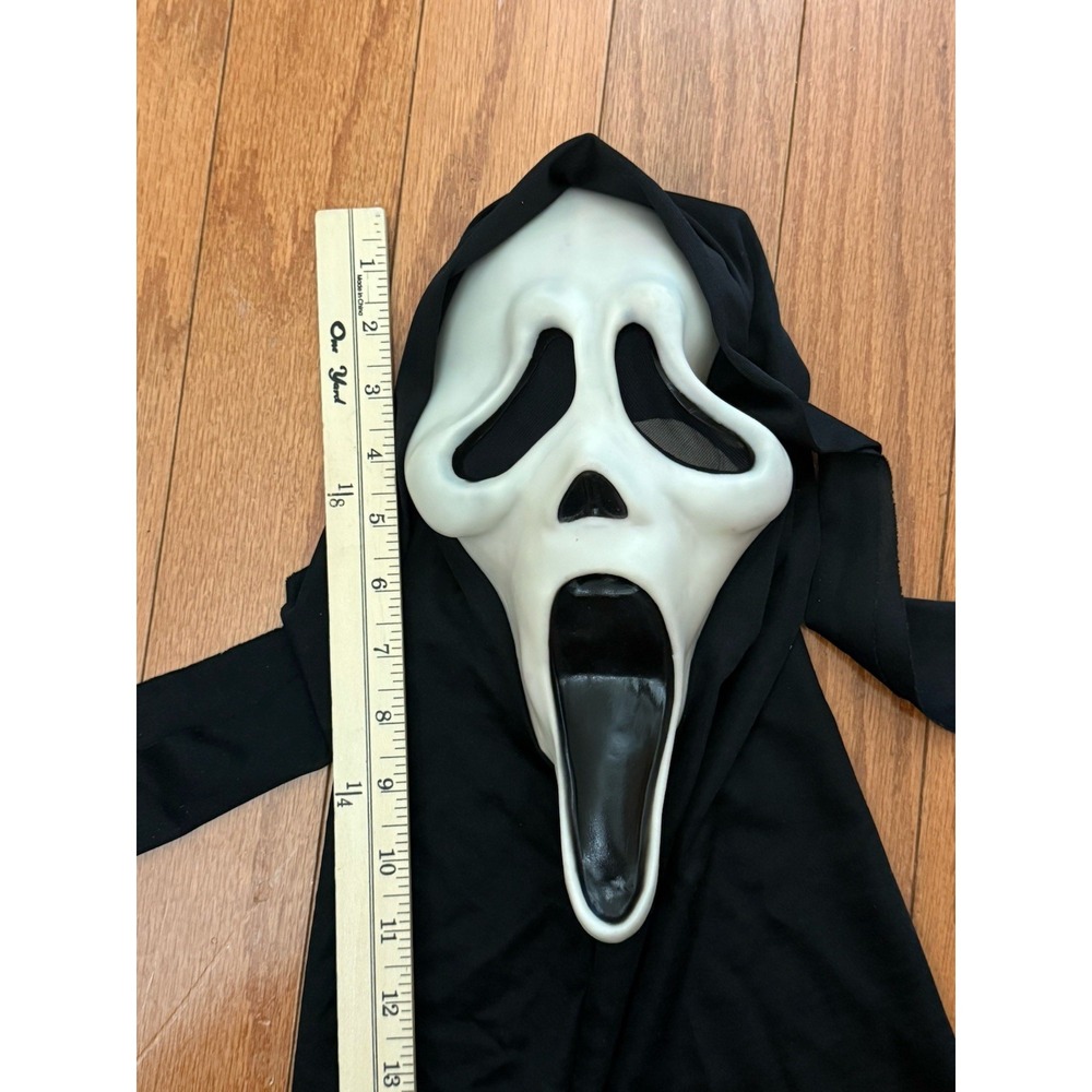 Vintage Ghost Face Gen 1 Scream Mask Fun World Div Glow Dark Complete Custom 90s - Picture 3 of 15